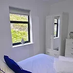 شقة Bardywell Penthouse - 2 Bedrooms - Sleeps 4 *