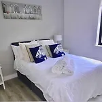 Bardywell Penthouse - 2 Bedrooms - Sleeps 4 * ホワイトヘイブン
